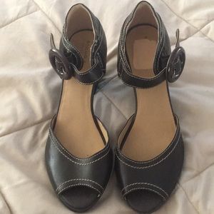 Brown heels, dress sandals. Size 8.5
